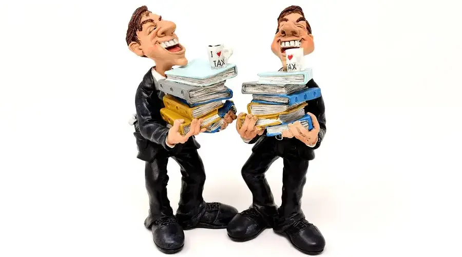 tax documents finance paperwork Qualified Ordinary Dividend holding period