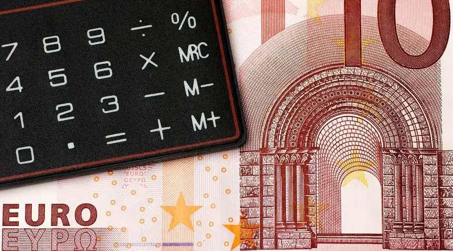 finance business Macro Stock Analysis