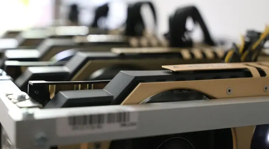 blockchain data network technology Miner Reserves Miner