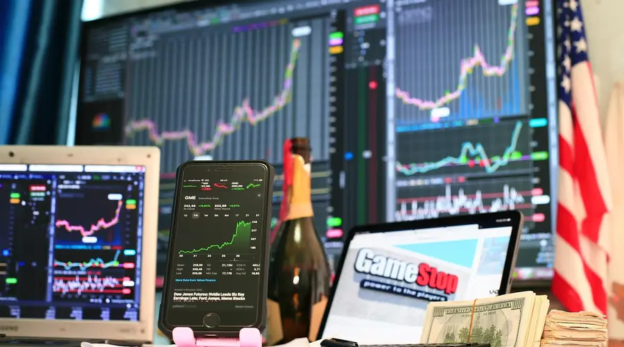 stock market chart trading screen Wyckoff Distribution Schematic phase test