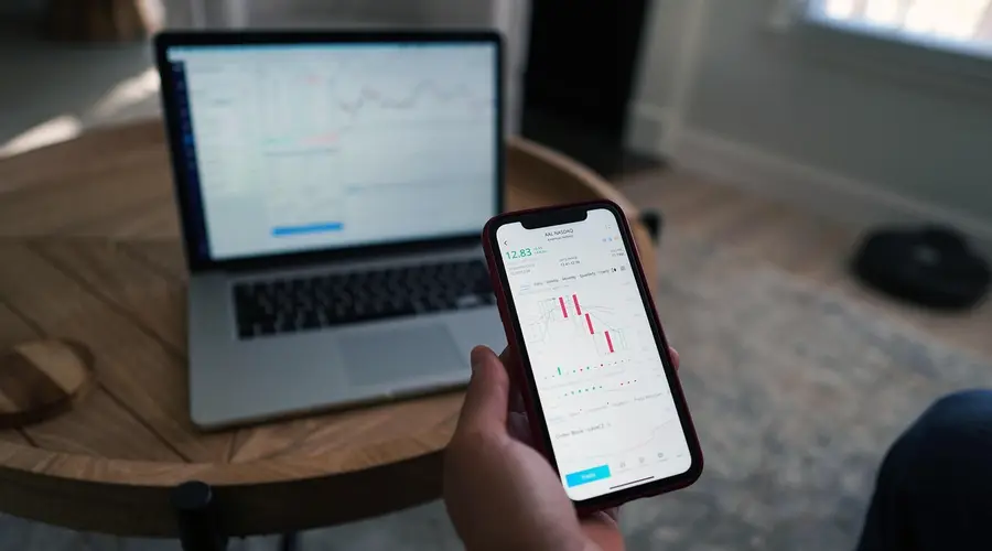 stock market chart trading screen Capitulation Low Trading panic inference
