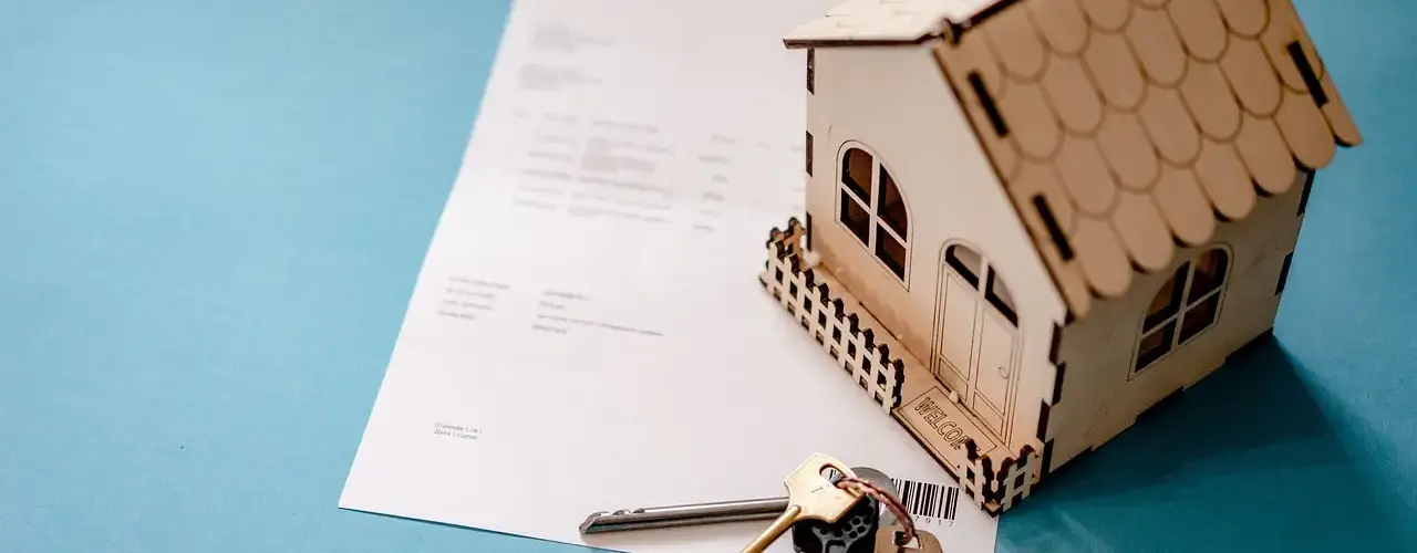tax documents finance paperwork Roth IRA Traditional