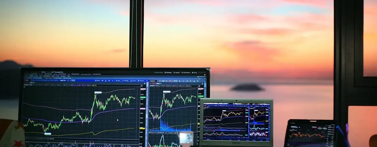 stock market chart trading screen Compression Into Resistance